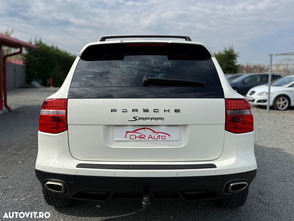 Porsche Cayenne - 5