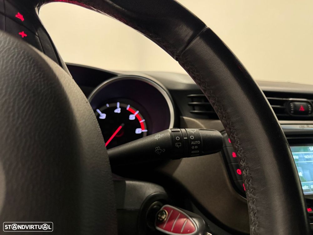 Alfa Romeo Giulietta 1.6 JTDM Distinctive - 41
