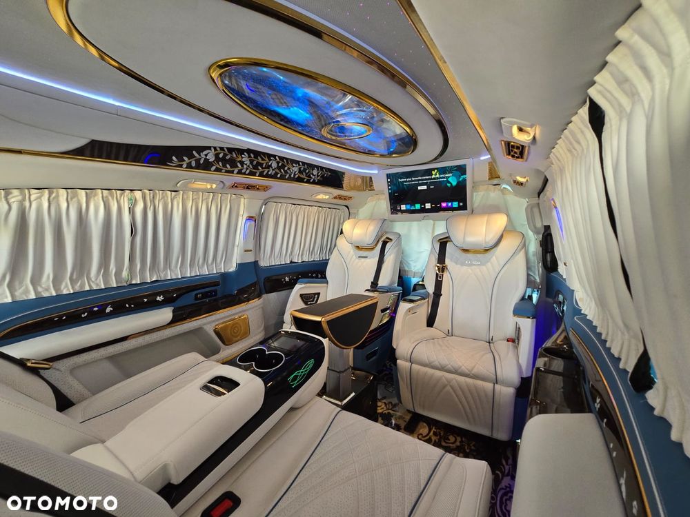 Mercedes-Benz Klasa V 300 extralang 9G-TRONIC Special Edition Avantgarde - 26