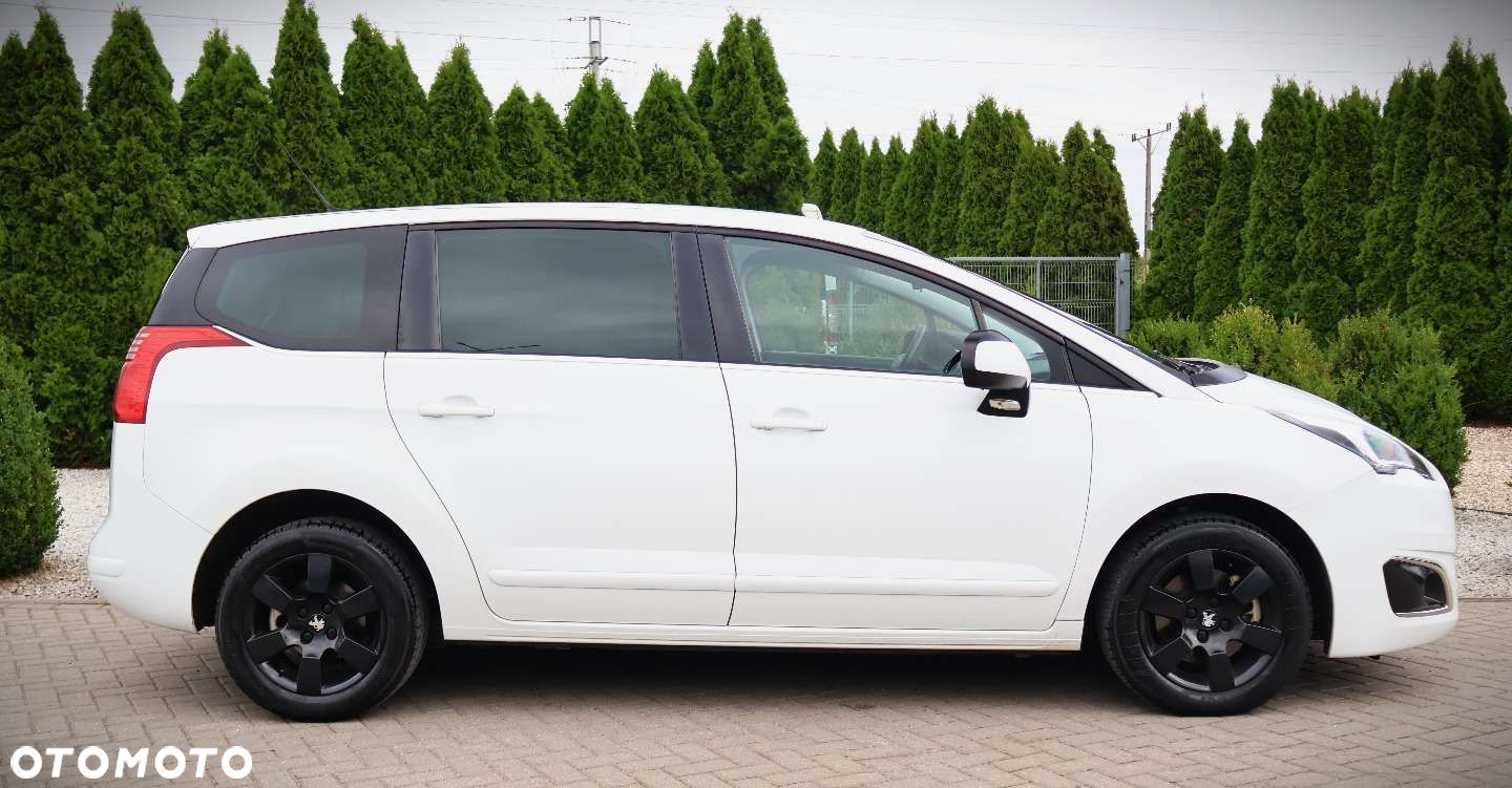 Peugeot 5008 - 4