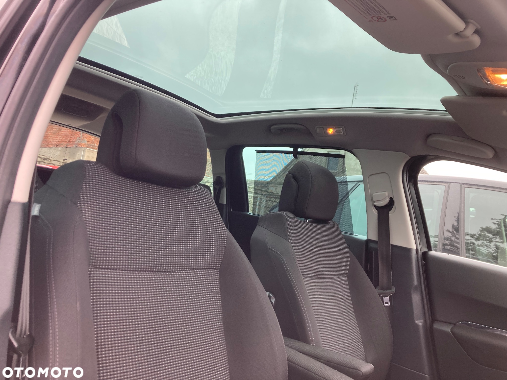 Peugeot 5008 1.6 THP Business Line - 17