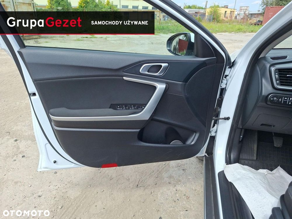 Kia XCeed 1.5 T-GDI M - 10