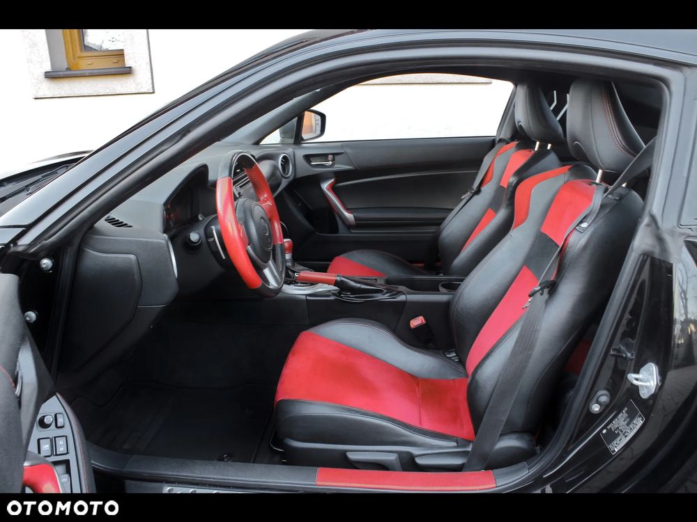 Toyota GT86 2.0 Prestige - 7