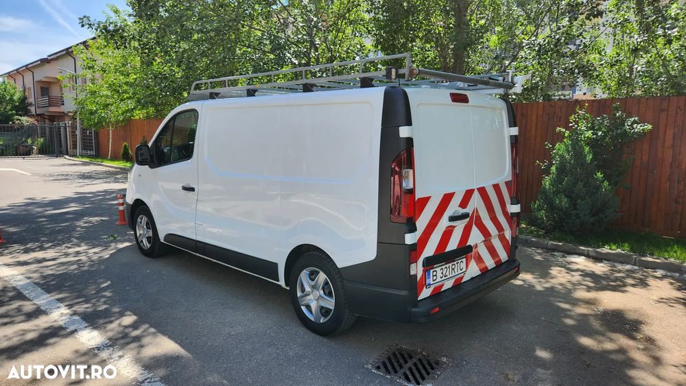 Renault Trafic - 11