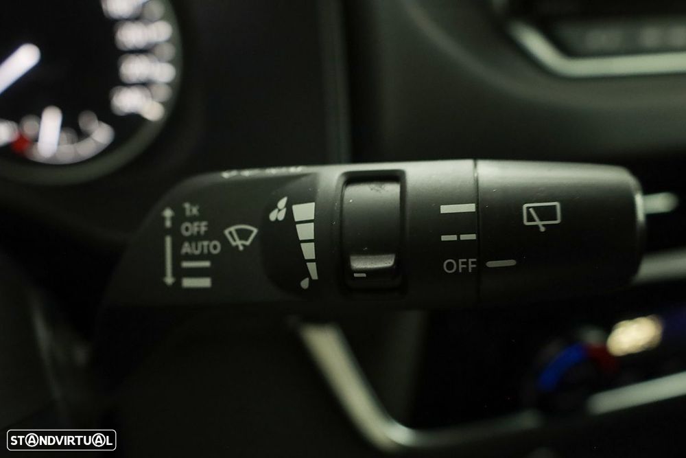 Nissan Qashqai 1.3 DIG-T Acenta Xtronic - 17