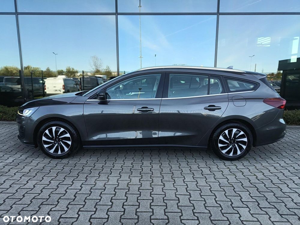 Ford Focus 1.0 EcoBoost Titanium - 12