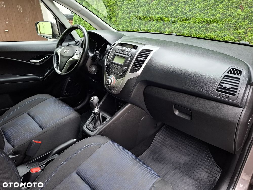 Hyundai ix20 1.4 blue Comfort - 16