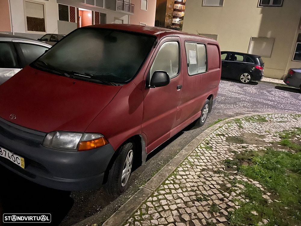 Toyota HiAce 2.4 D LXH12LG - 1