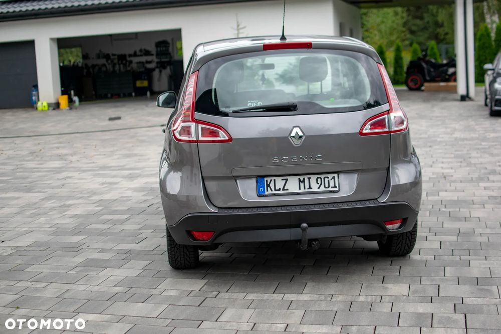 Renault Scenic - 12