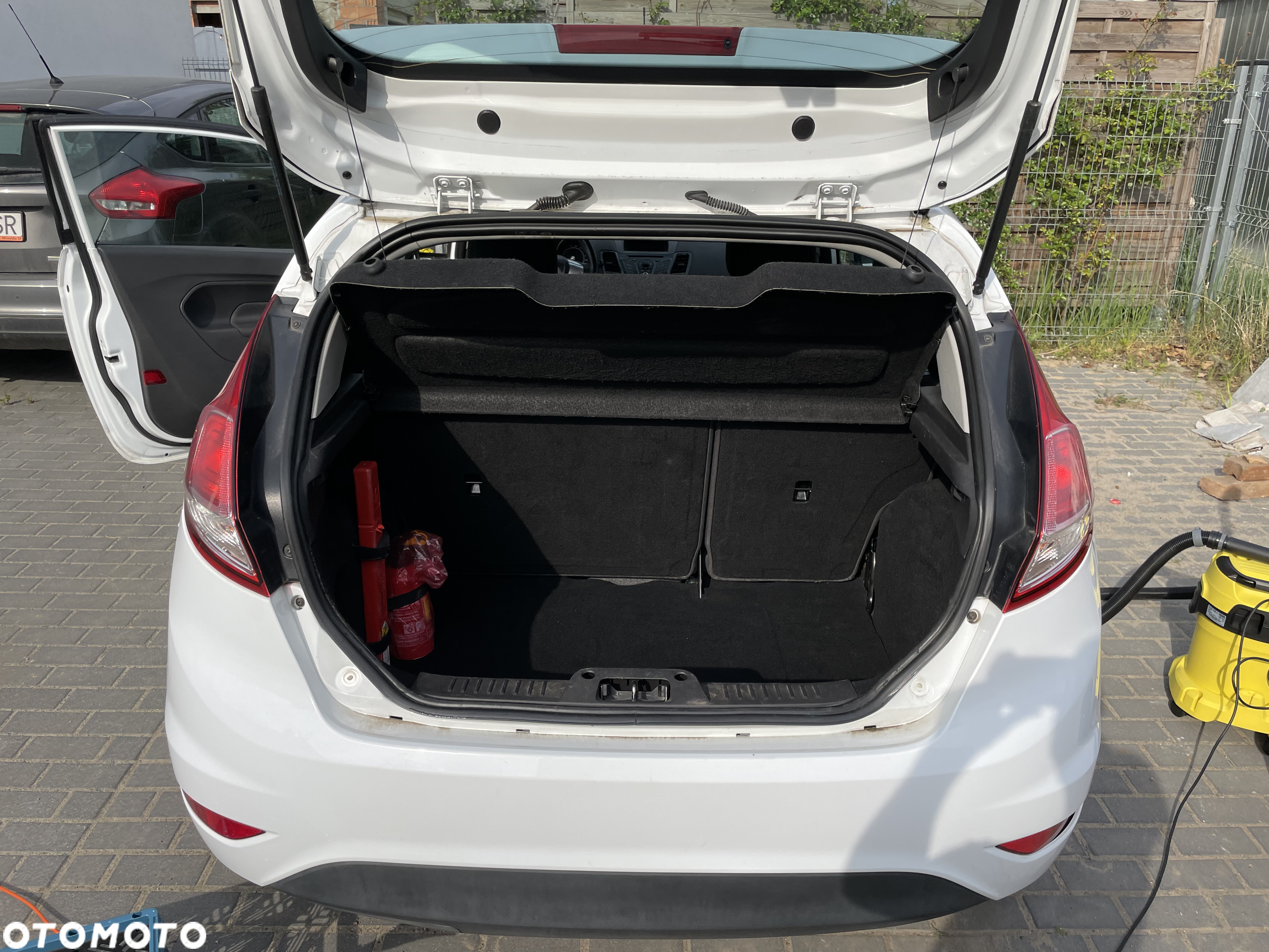 Ford Fiesta 1.0 EcoBoost Titanium - 13