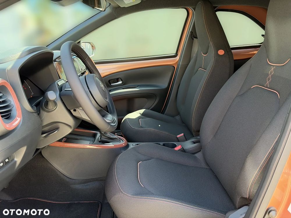 Toyota Aygo X Hybrid 1.5 Style e-CVT - 15