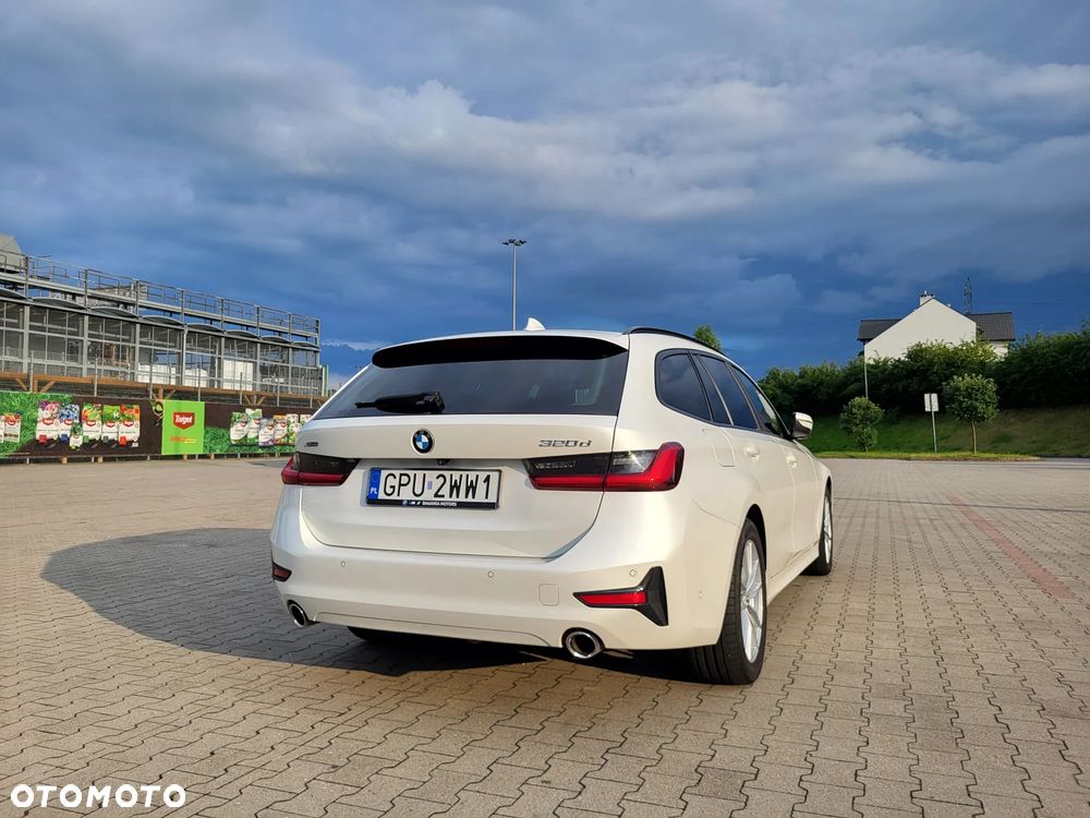 BMW Seria 3 320d xDrive Advantage - 7