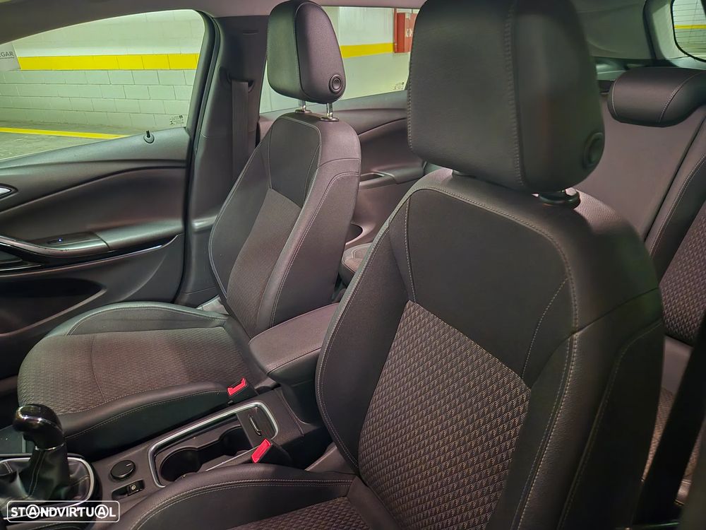 Opel Astra Sports Tourer 1.6 CDTI Innovation S/S - 21