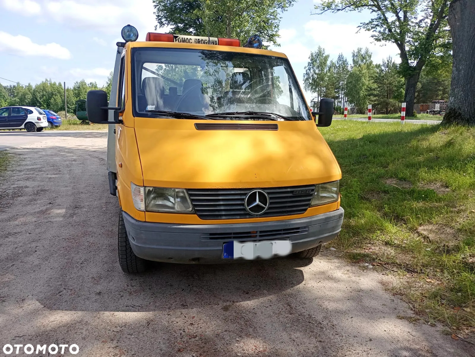 Mercedes-Benz Sprinter 312 2.9tdi autolaweta pomoc drogowa hak 2.8t - 3