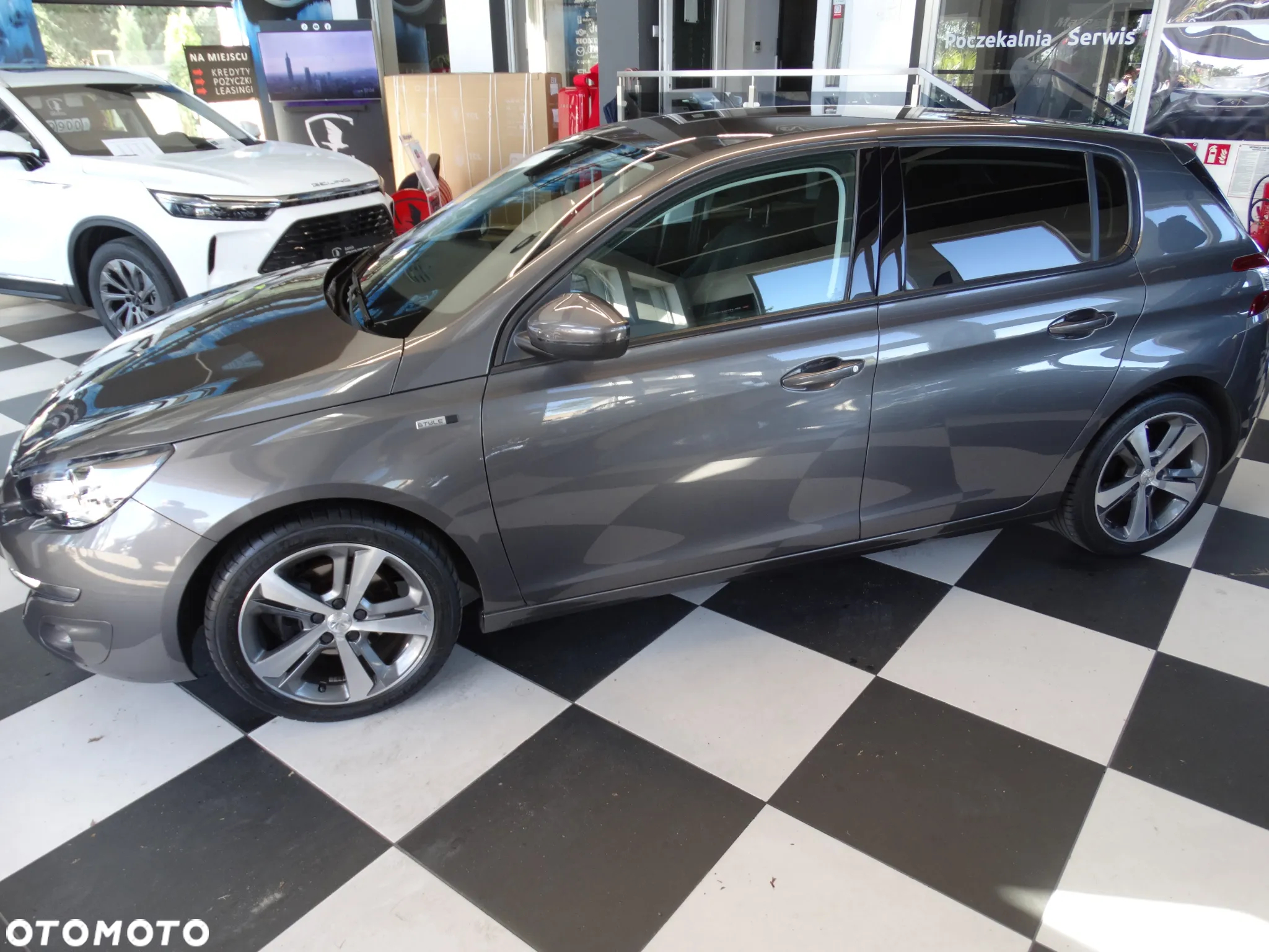 Peugeot 308 1.2 PureTech Style S&S - 10
