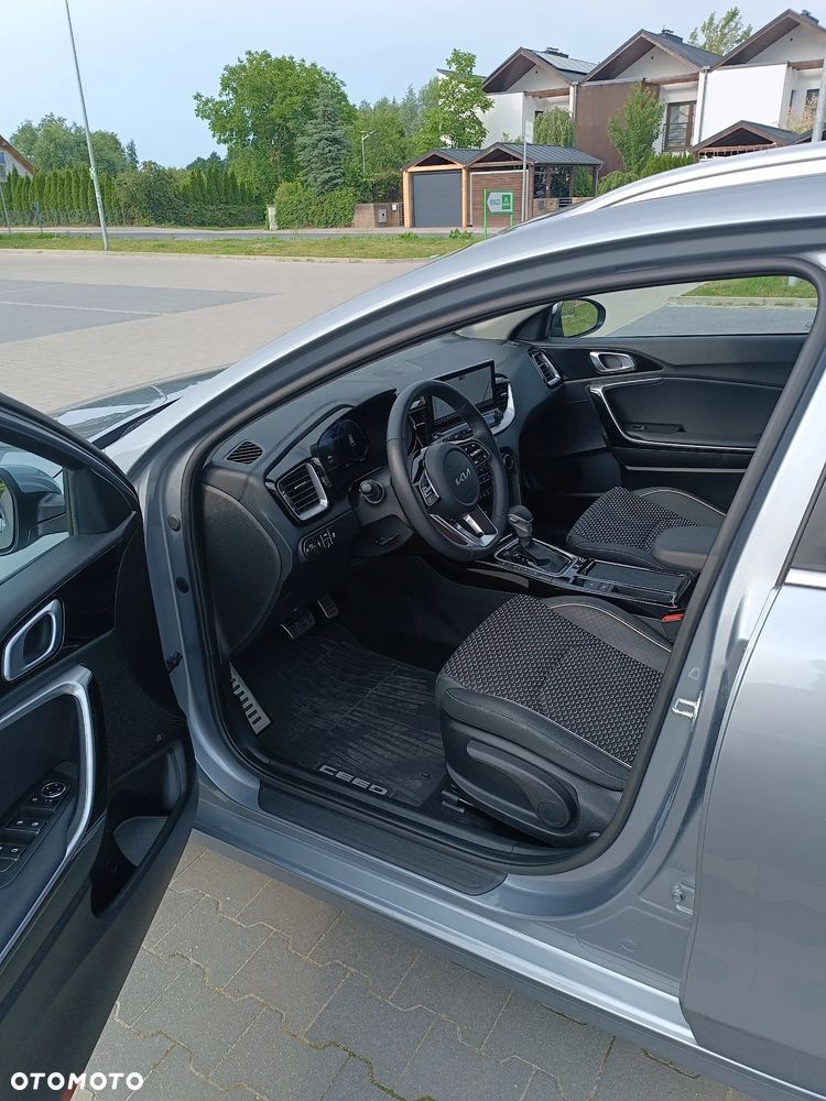 Kia Ceed 1.5 T-GDI L Business Line Plus DCT - 11