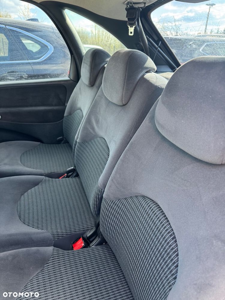 Citroën Xsara Picasso 1.6 16V Exclusive - 26