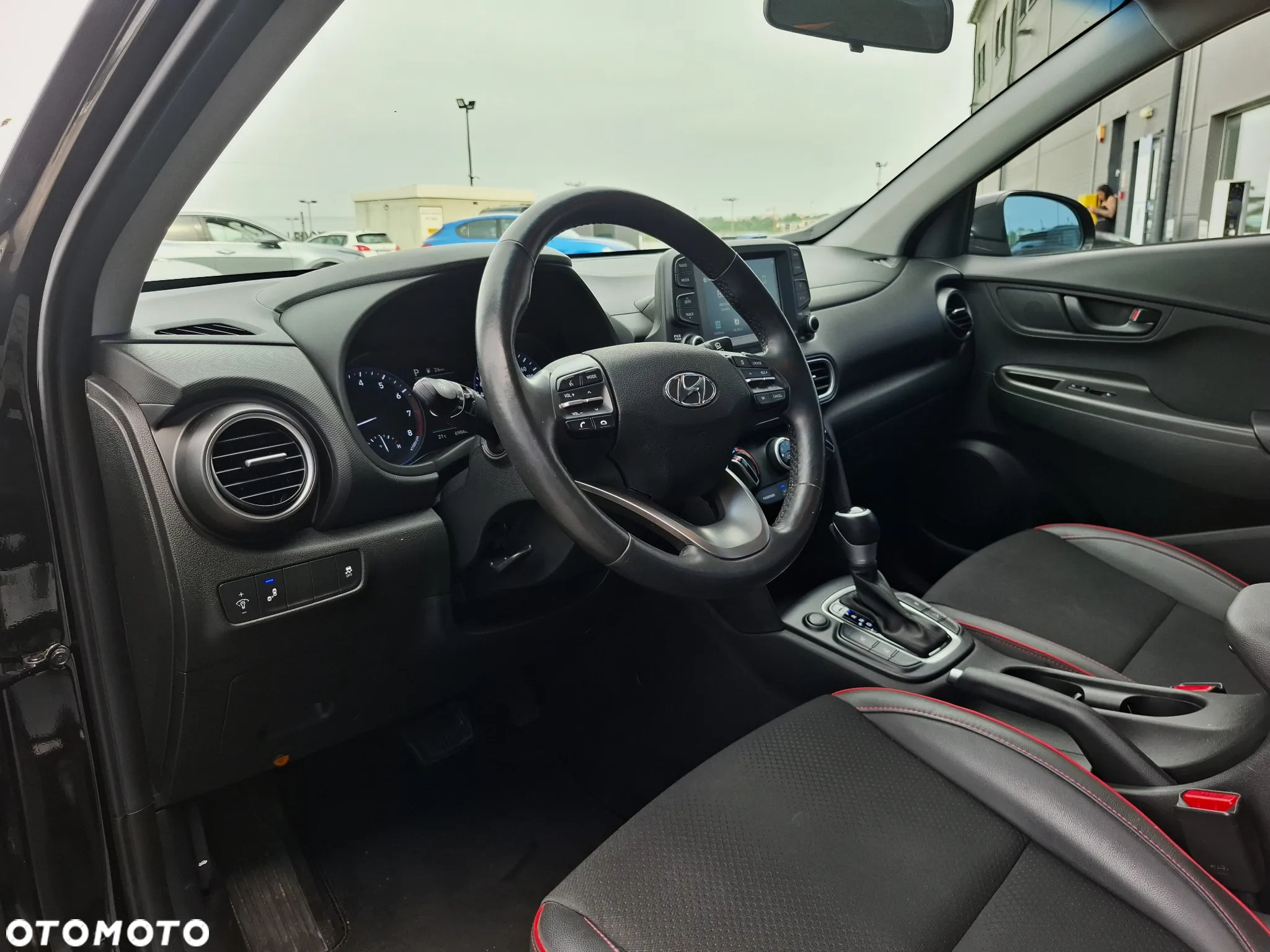Hyundai Kona 1.6 T-GDI Premium 4WD DCT - 10