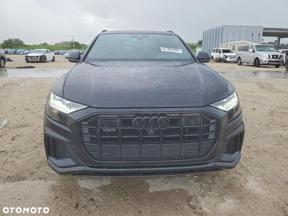 Audi Q8 - 3
