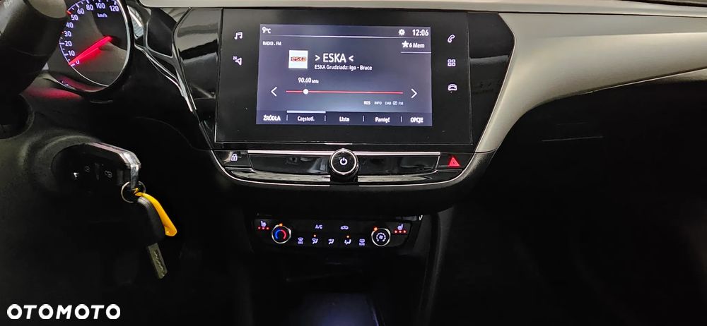 Opel Corsa 1.2 Edition S&S - 12