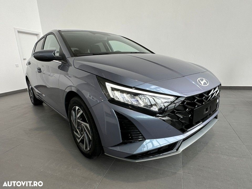 Hyundai i20 1.2 L 79CP 5DR Led Line - 3
