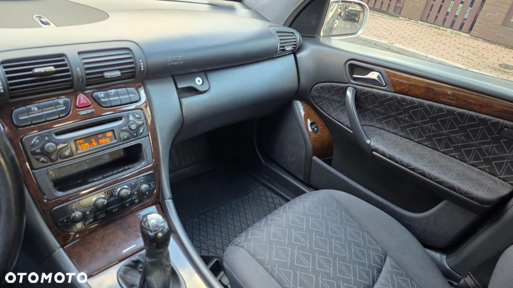 Mercedes-Benz Klasa C - 20