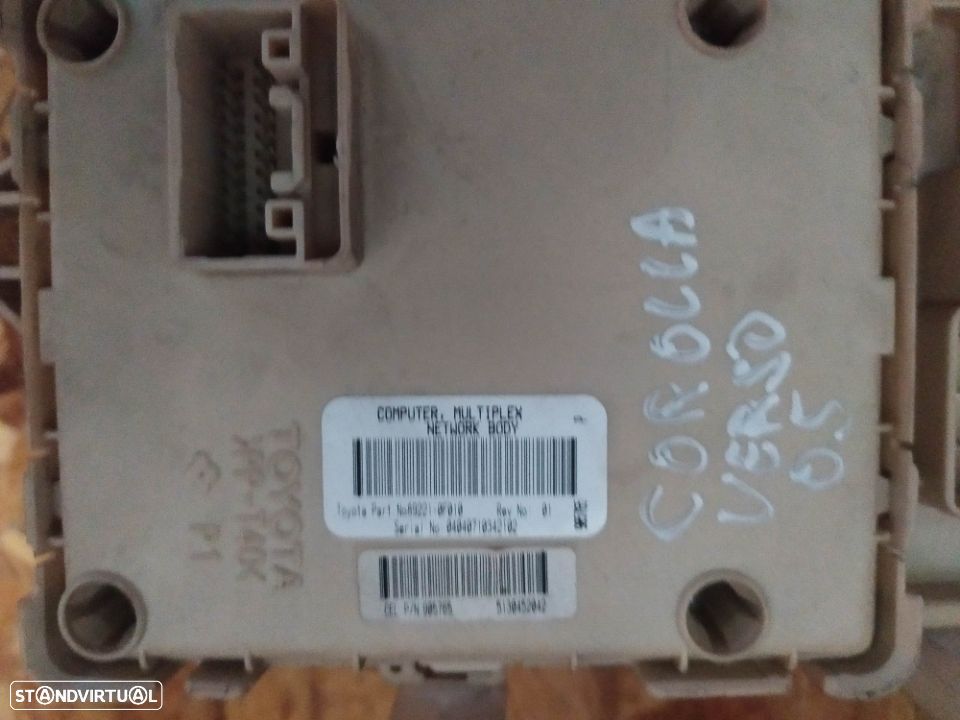 CAIXA DE FUSIVEIS TOYOTA COROLLA VERSO AR10 04-08 892210F010 - 3