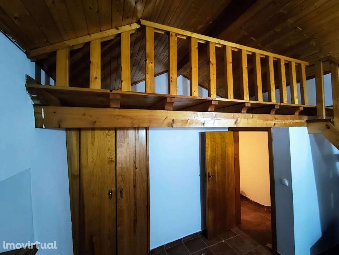 Moradia acolhedora de 5 assoalhadas em Atalaia - Grande imagem: 3/9