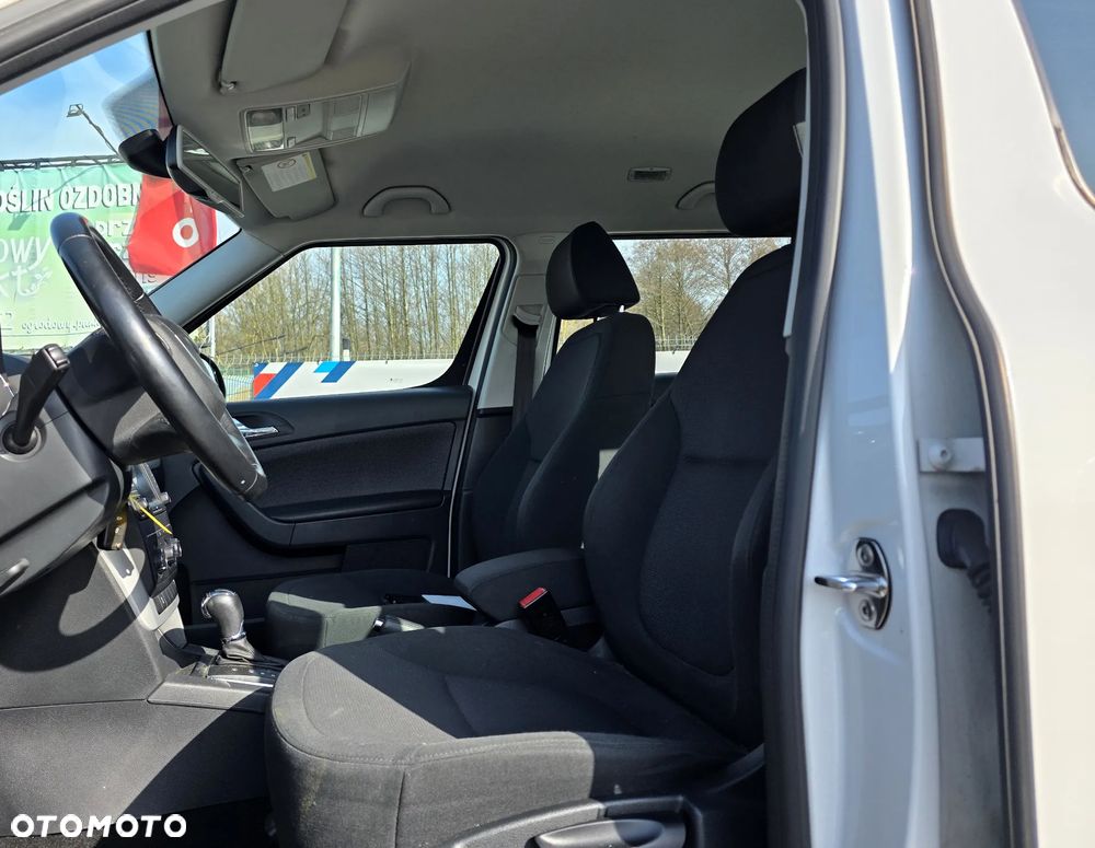 Skoda Yeti 1.2 TSI DSG Elegance PLUS EDITION - 12