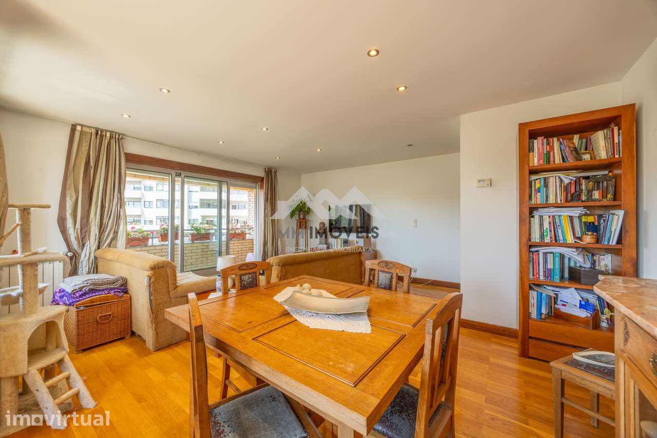 Apartamento T2 | Varandas da Foz | Varanda | Praia | Lugar de Garagem - Grande imagem: 5/19