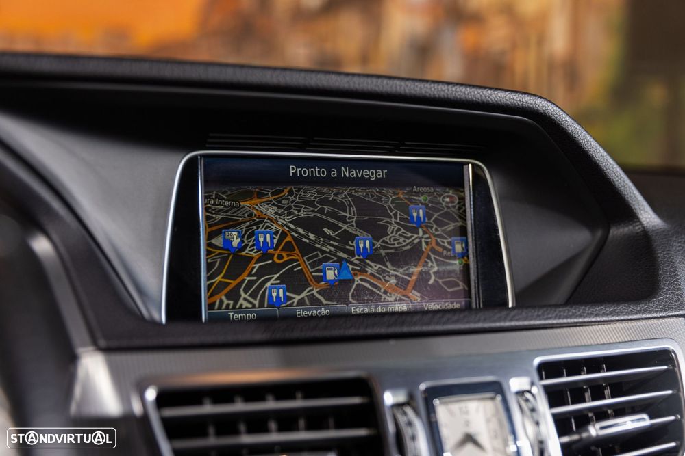 Mercedes-Benz E 300 Bluetec Hybrid Avantgarde - 14