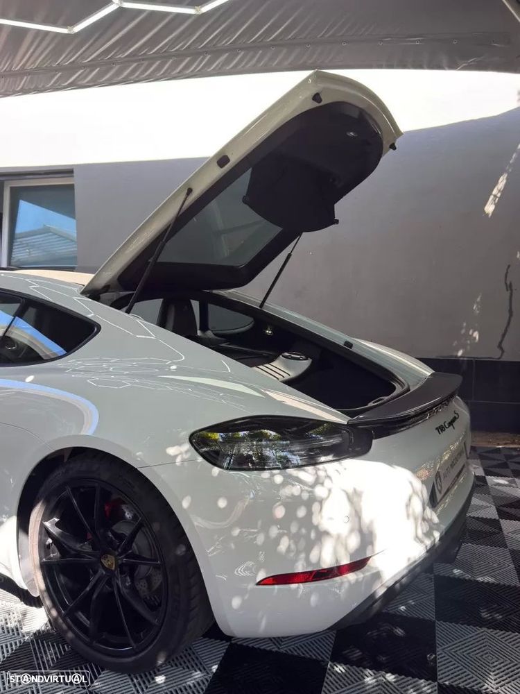 Porsche 718 Cayman 2.5 S PDK — fotografia 41