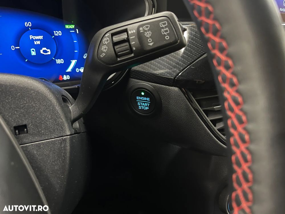 Ford Kuga 2.5 Duratec FHEV AWD ST Line X - 30