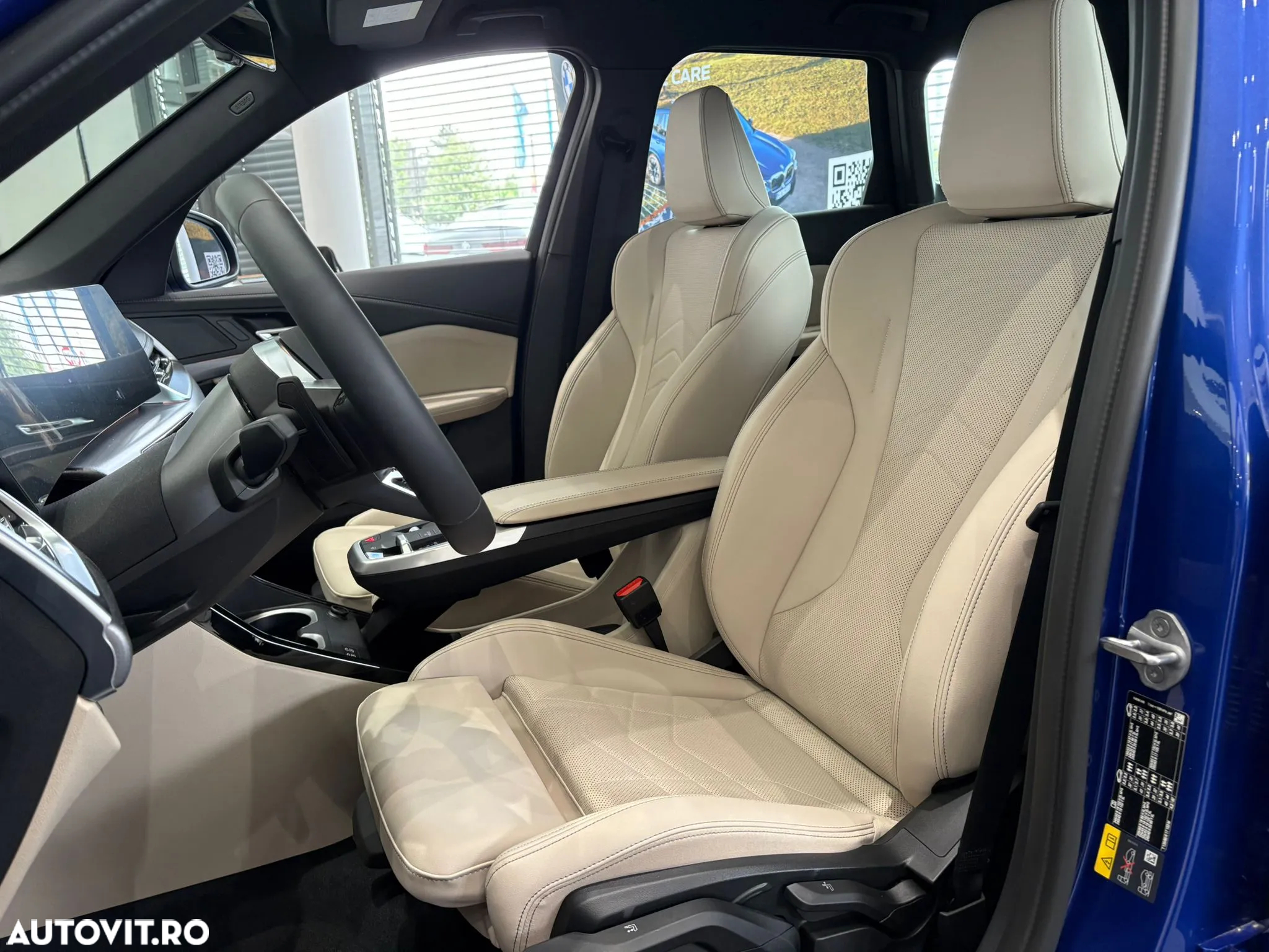 BMW iX1 eDrive20 M Sportpaket - 7