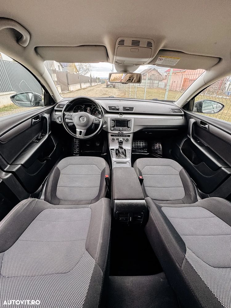 Volkswagen Passat 2.0 Blue TDI SCR Business Edition - 8