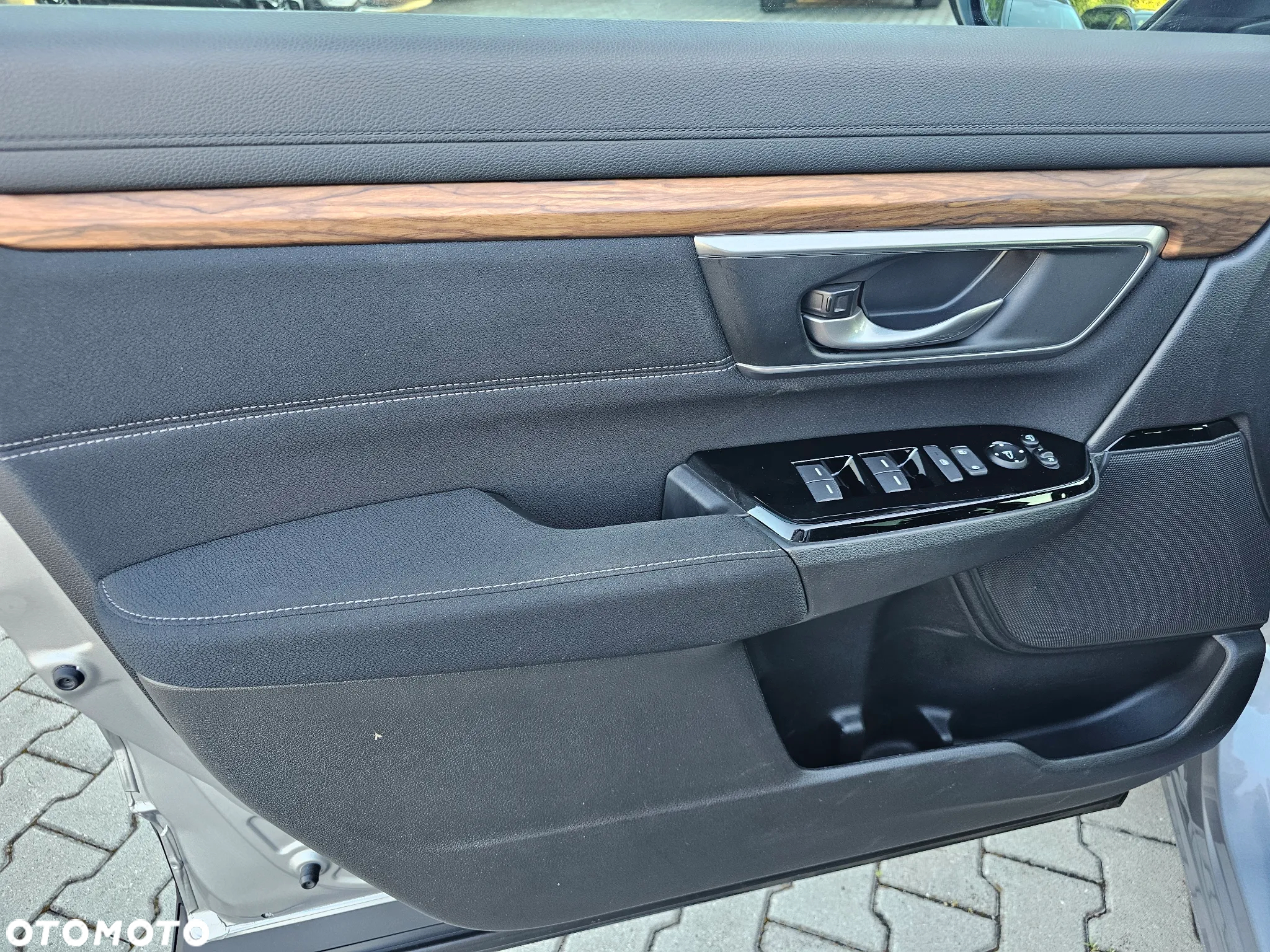 Honda CR-V 2.0 i-MMD Hybrid 2WD Sport Line - 39