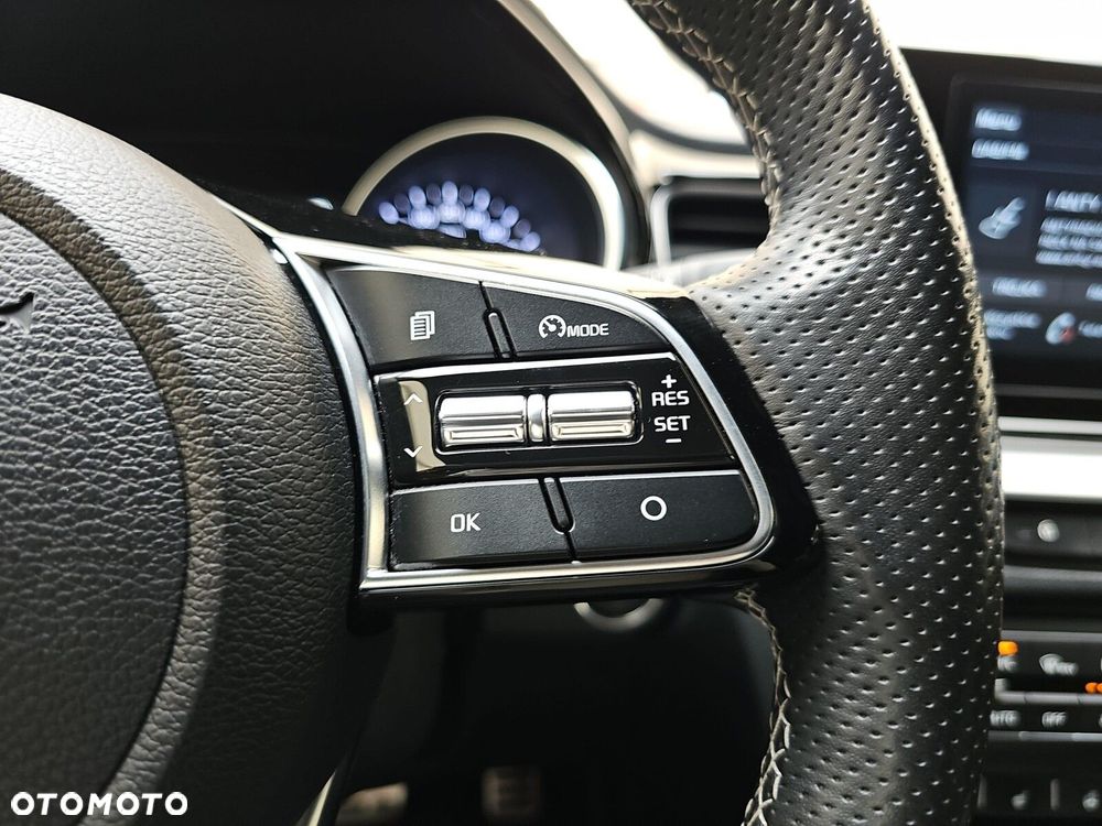 Kia ProCeed 1.5 T-GDI GT Line DCT - 17