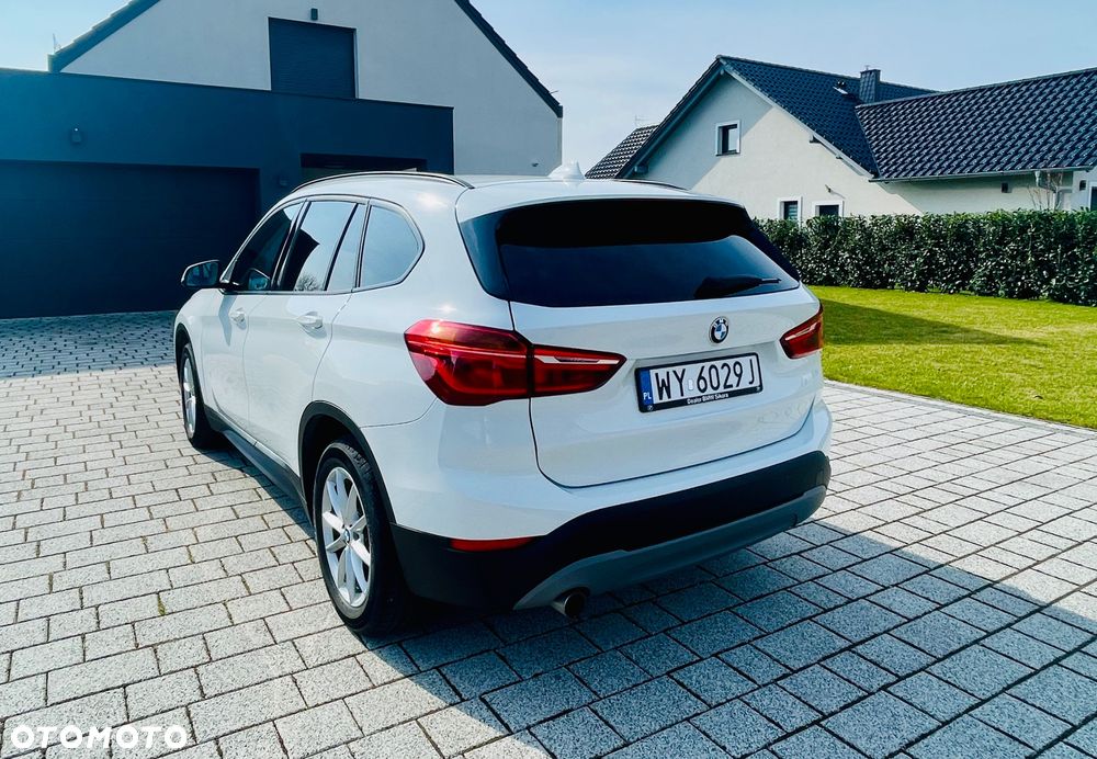BMW X1 xDrive18d - 18