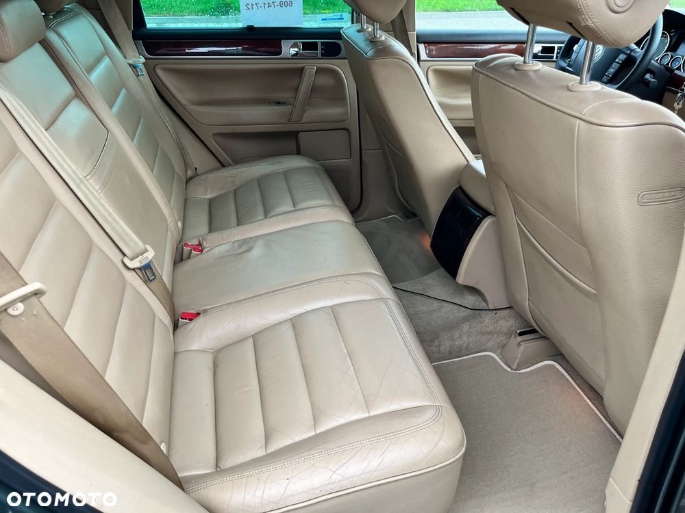 Volkswagen Touareg 3.2 V6 Automatik - 21
