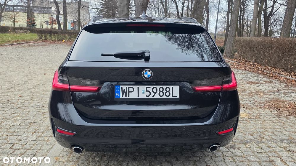 BMW Seria 3 318d Business Edition - 18