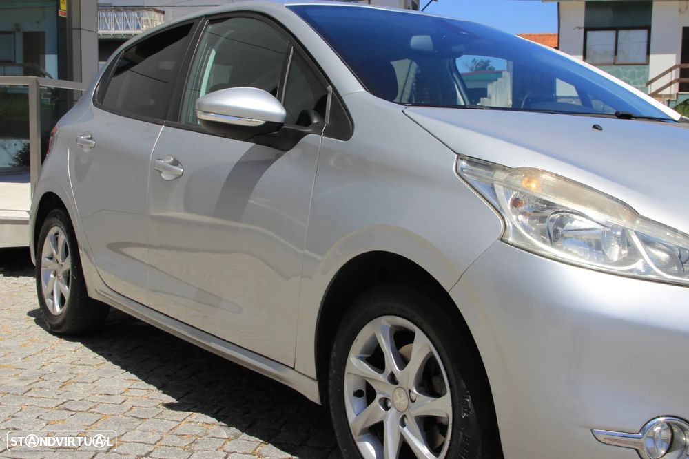 Peugeot 208 1.2 VTi Active - 10