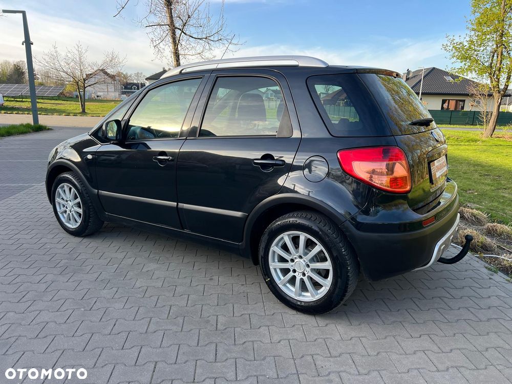 Fiat Sedici 1.6 16V 4x2 Emotion - 8