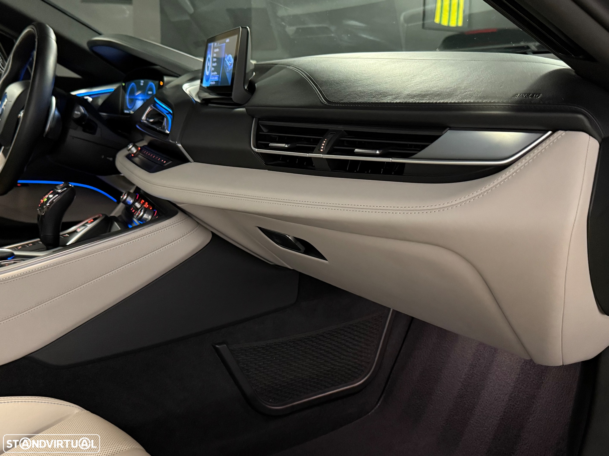 BMW i8 Standard - 51