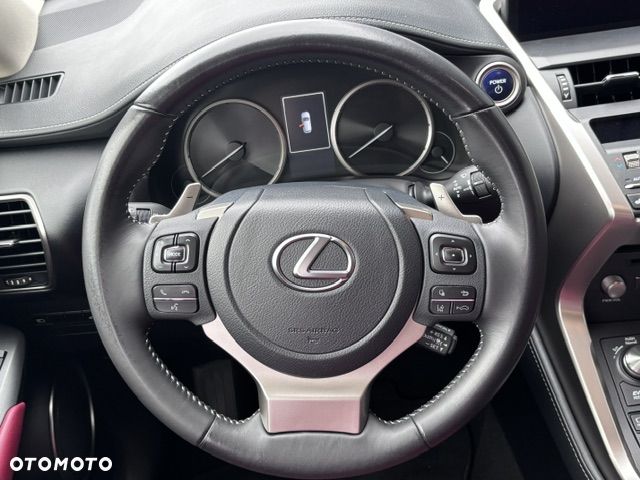 Lexus NX 300h F Impression AWD - 15