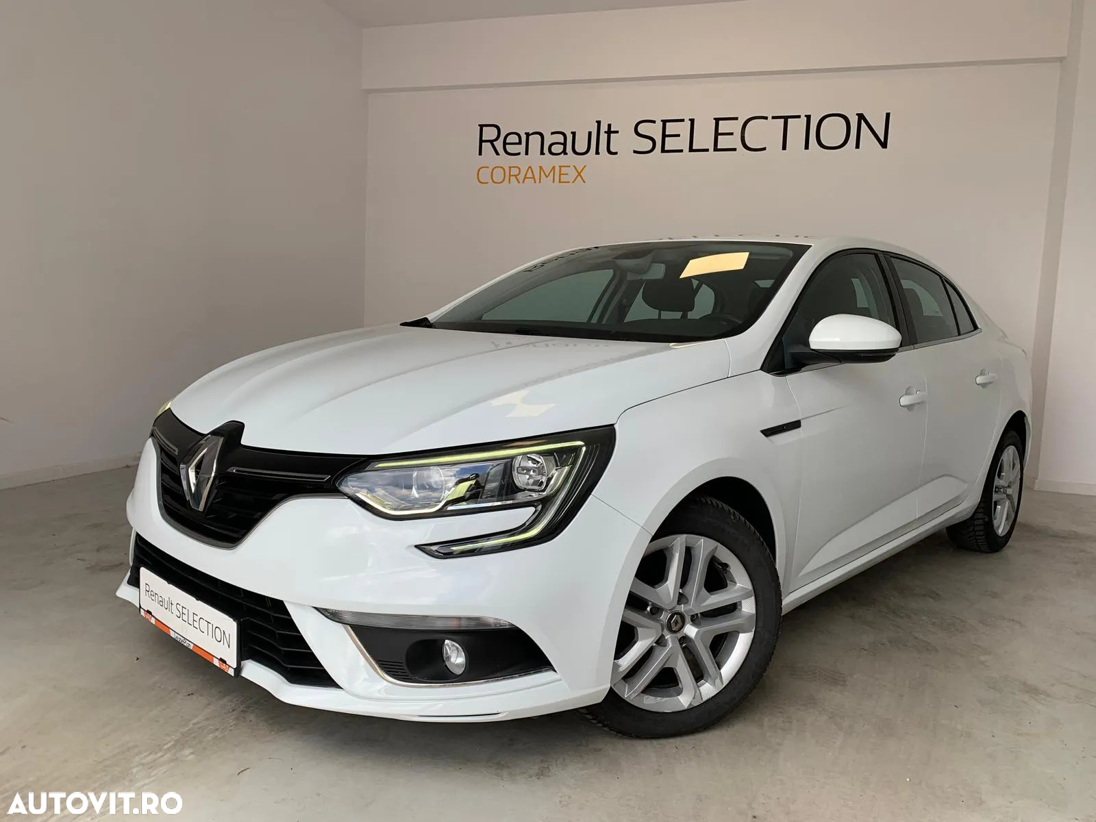 Renault Megane TCe EDC Zen - 18