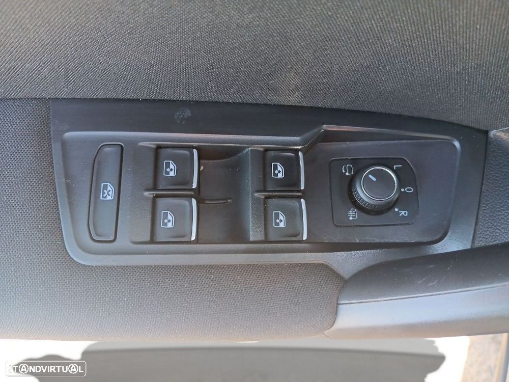 VW Tiguan Allspace 2.0 TDI Life DSG - 12