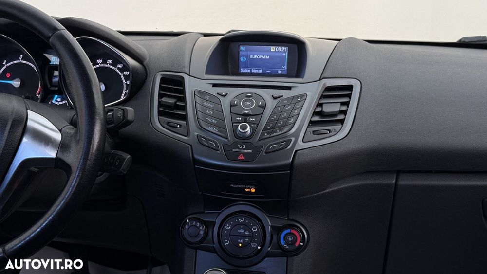 Ford Fiesta - 14