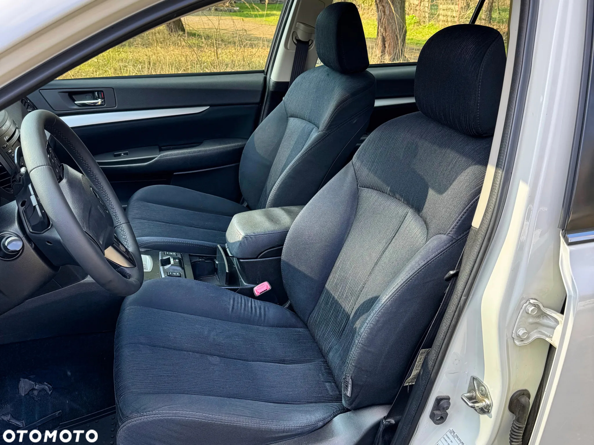 Subaru Legacy - 12
