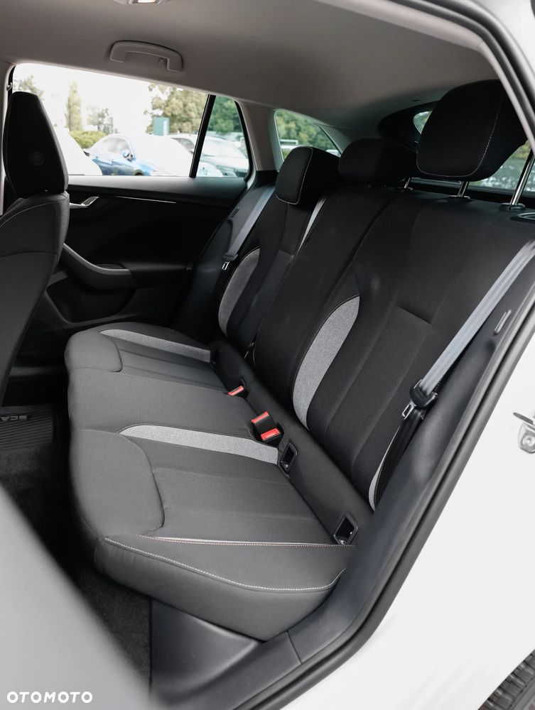 Skoda Scala 1.0 TSI Drive - 11