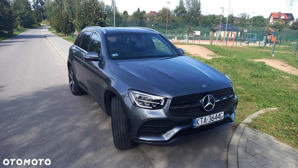 Mercedes-Benz GLC - 11